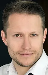 Роберт Сальвадор